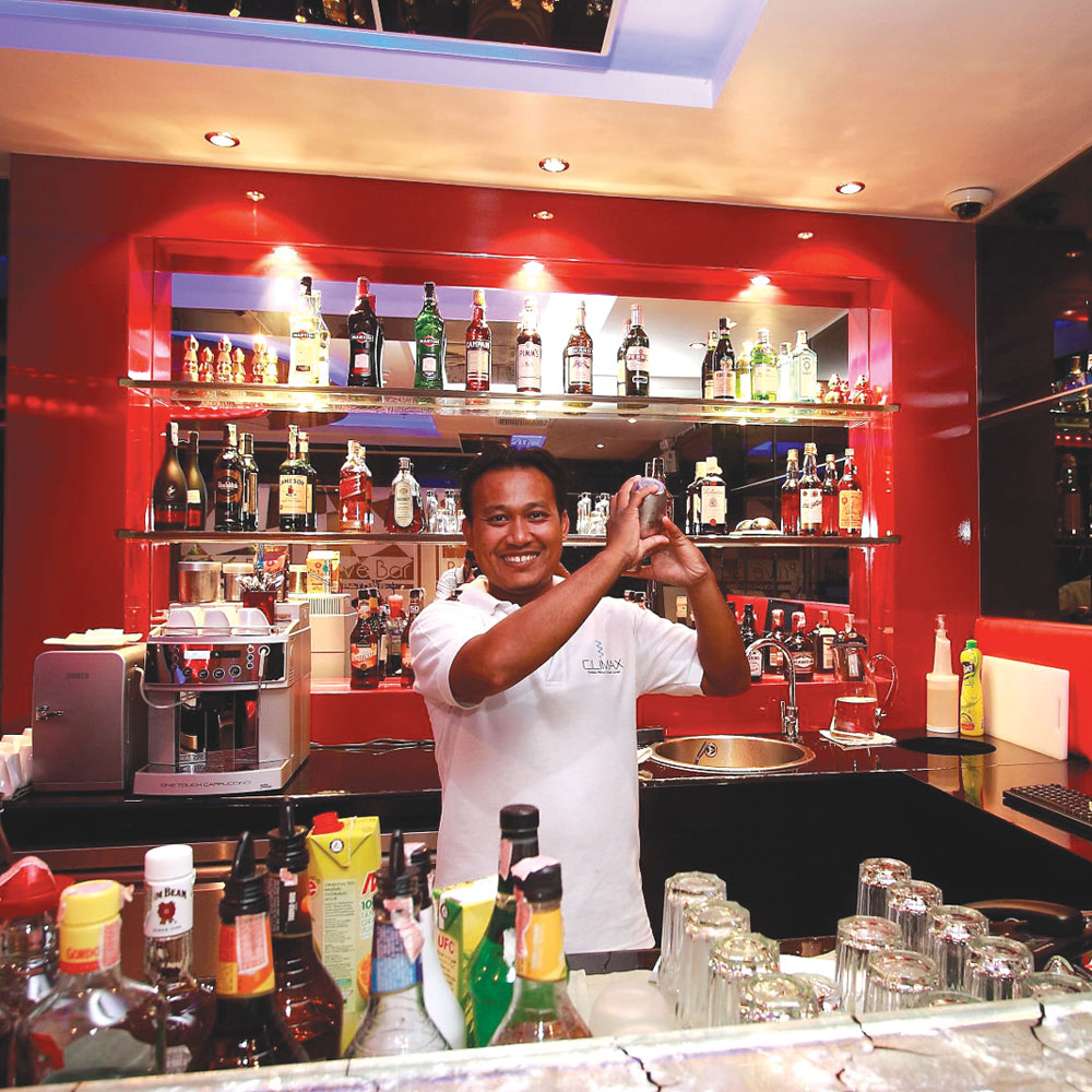 Absolute Bangla Suites